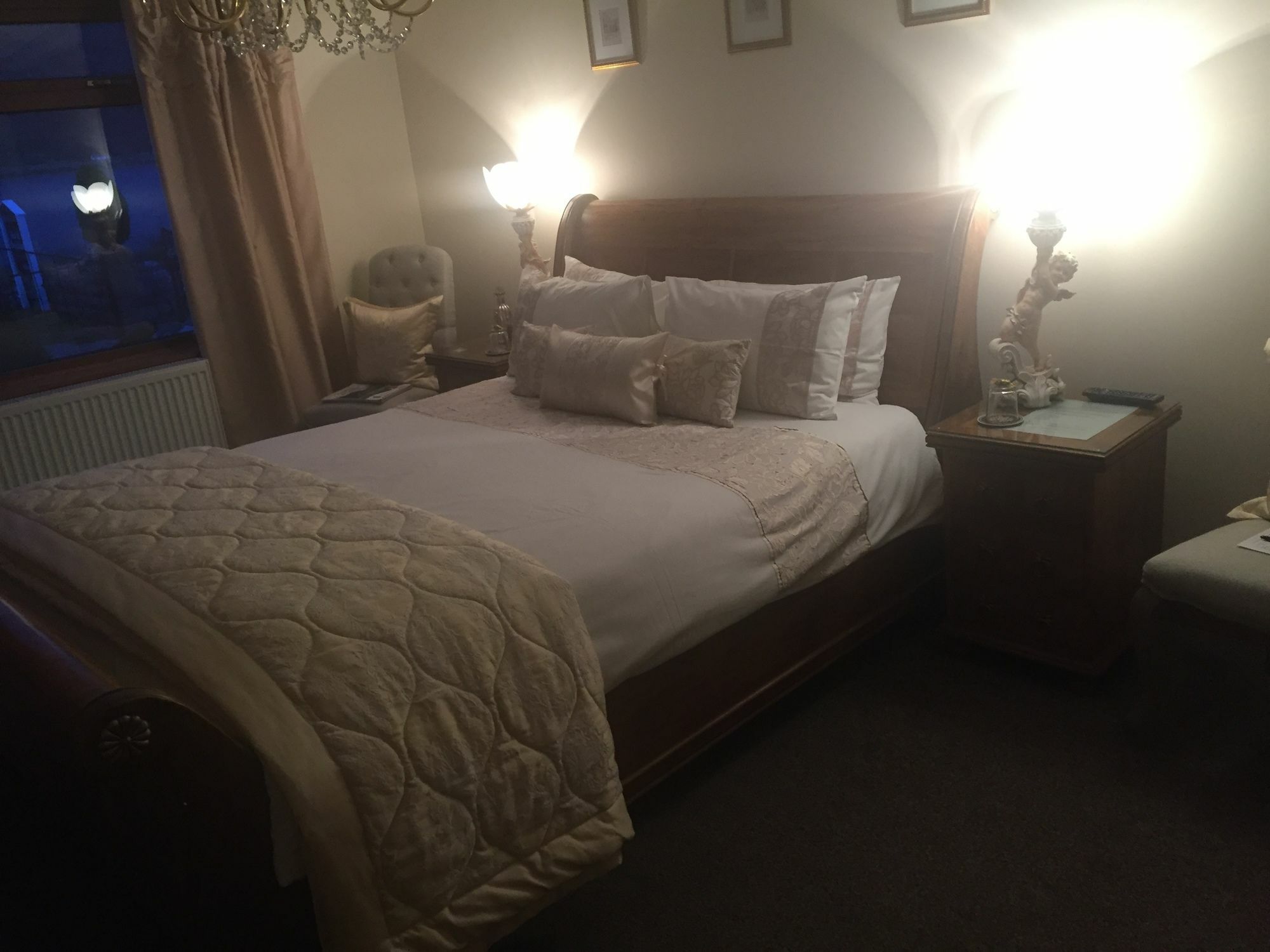 פורט ויליאם Westcourt Guest House מראה חיצוני תמונה